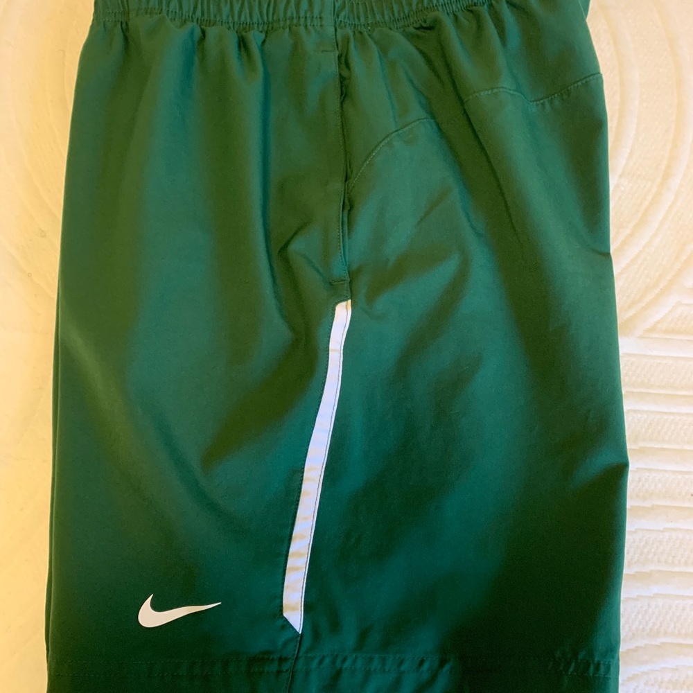 Nike tennis shorts